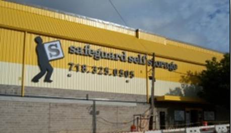 front view of Safeguard Self Storage facility